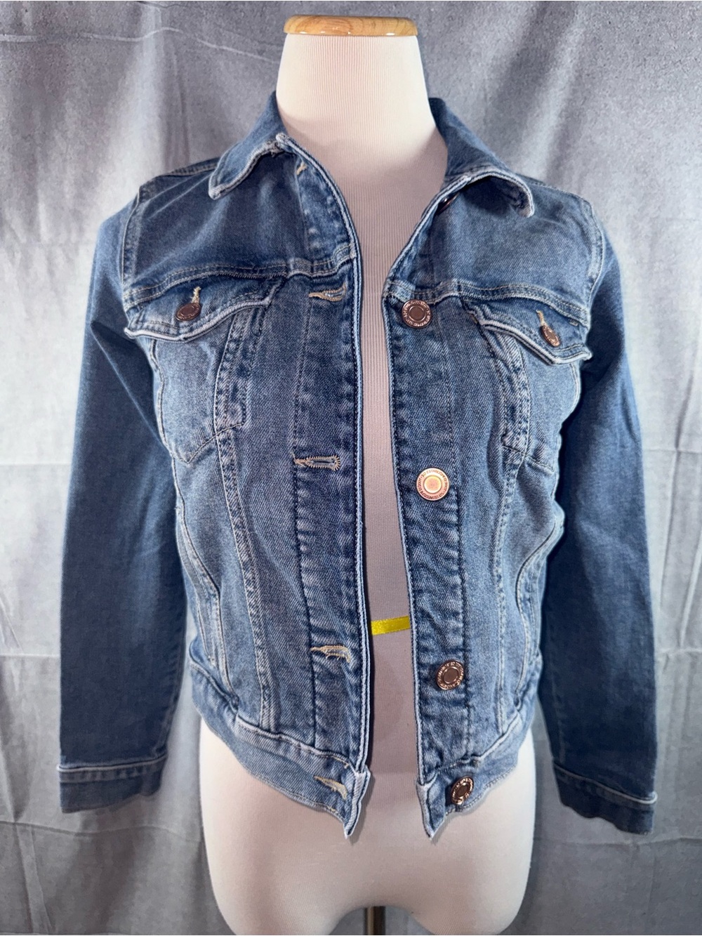 3202-SO Women’s Medium Blue Denim Jacket